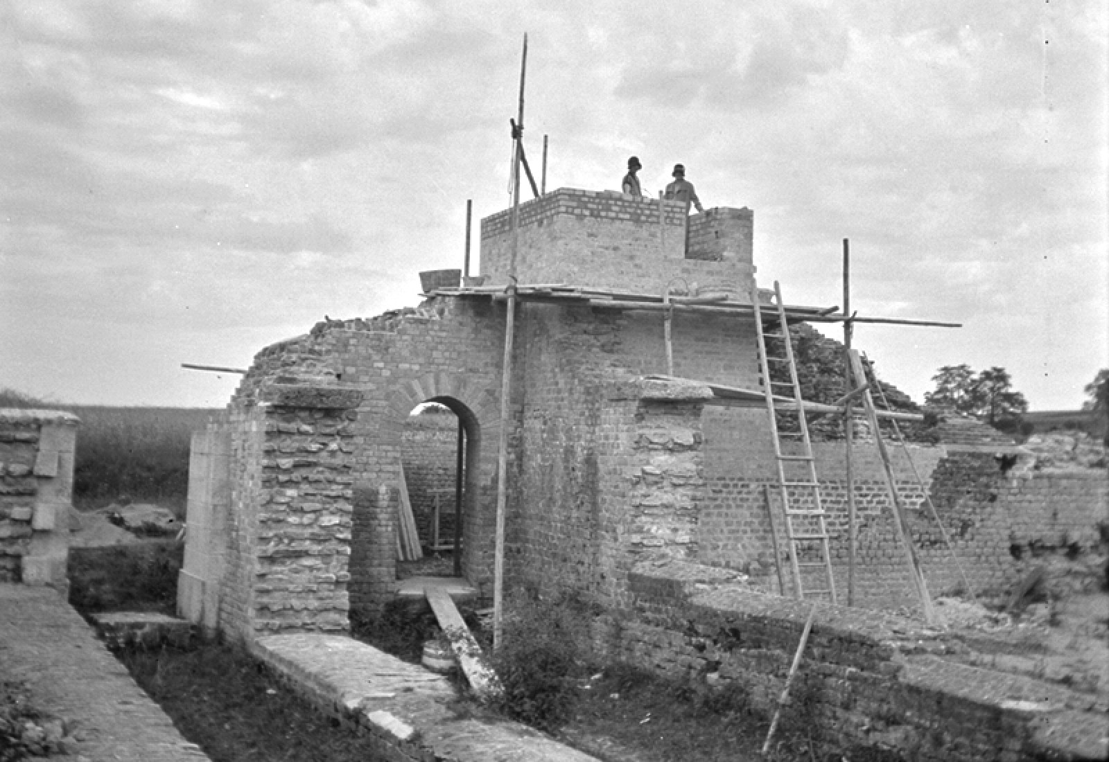 Pendant les travaux de reconstruction en 1929