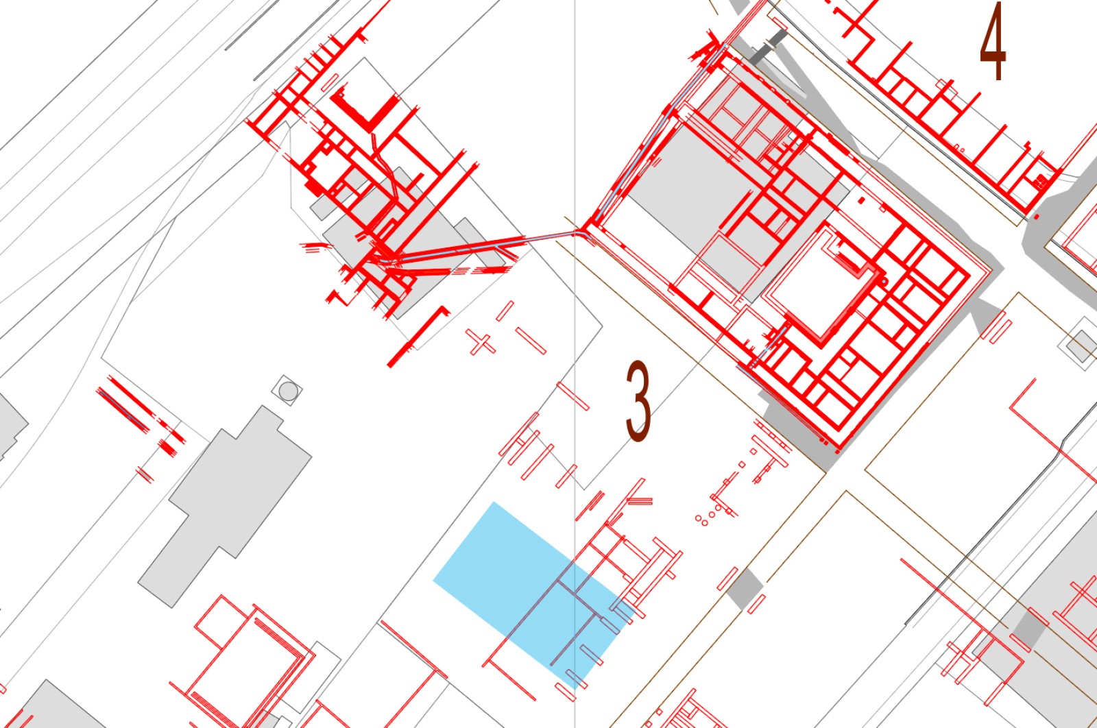 Parcelle investiguée (en bleu) et plan des vestiges connus dans l'insula 3 et son voisinage